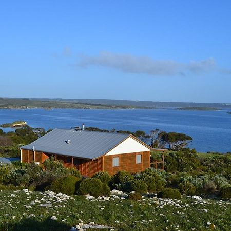 Pelican Lagoon Cabin Villa Exteriör bild